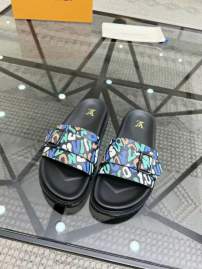 Picture of Louis Vuitton Slippers _SKULVsz38-46jyh0529836